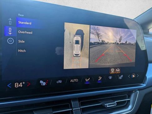 New 2026 Chevrolet Equinox EV LT image 13