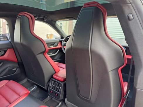 Used 2020 Porsche Taycan Turbo w/ Premium Package AWD/4WD image 42