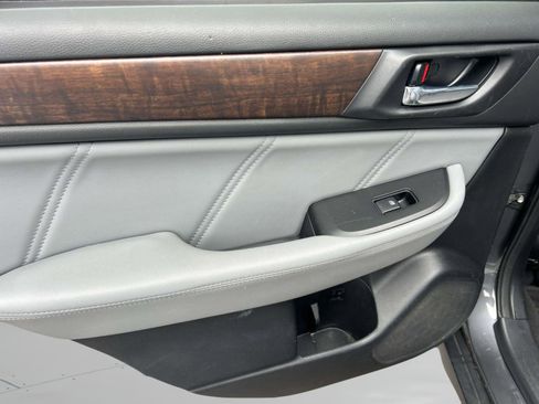 Used 2019 Subaru Outback 2.5i Limited image 19