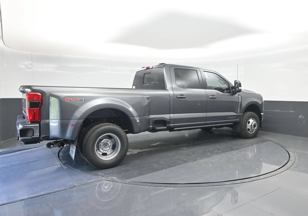 New 2026 Ford F350 Lariat w/ Lariat Ultimate Package AWD/4WD image 15