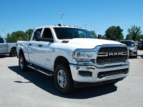 Used 2021 RAM 2500 Tradesman AWD/4WD image 2
