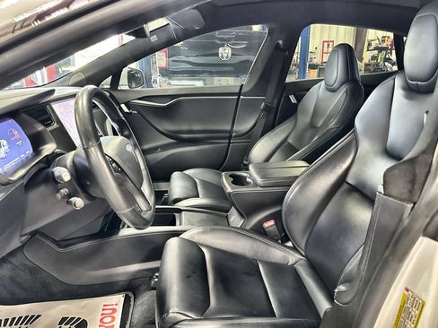 Used 2020 Tesla Model S Performance AWD/4WD image 12