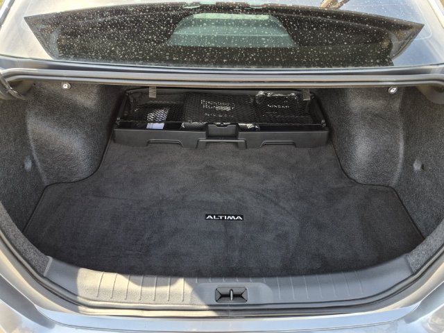 Used 2024 Nissan Altima 2.5 SR w/ SR Premium Package FWD image 9