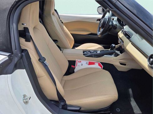 New 2026 MAZDA MX-5 Miata Grand Touring RWD image 17