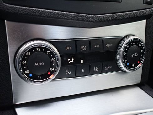 Used 2009 Mercedes-Benz C 63 AMG Sedan image 33