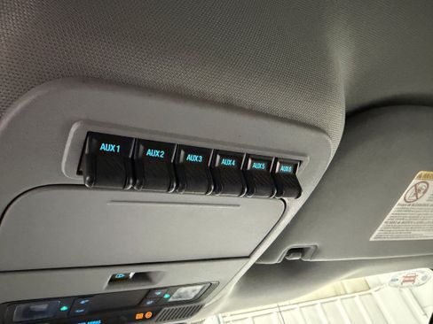 Used 2024 Ford F250 XLT w/ FX4 Off-Road Package AWD/4WD image 29