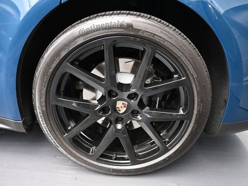 Certified 2026 Porsche Panamera 4 AWD/4WD image 9