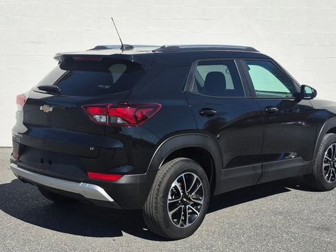 Used 2025 Chevrolet TrailBlazer LT image 15