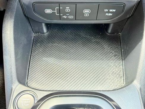 Used 2025 Kia K4 FWD image 28