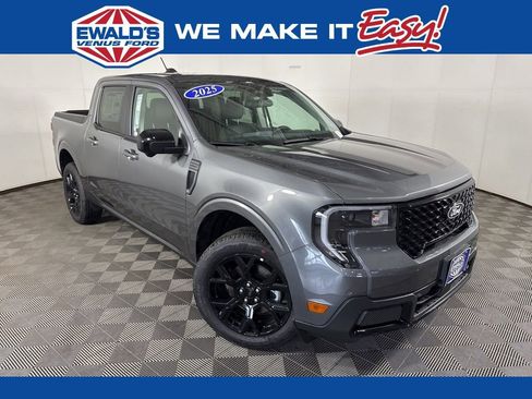 New 2025 Ford Maverick Lariat w/ Black Appearance Package image 1