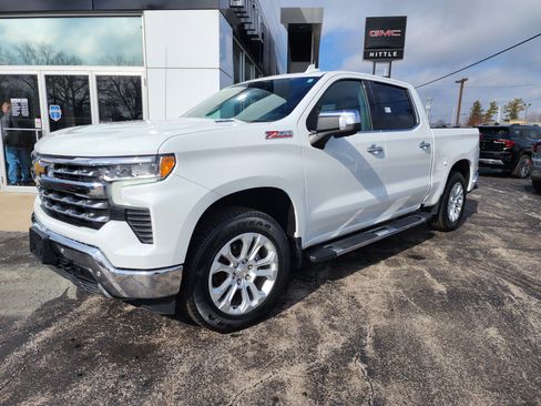 Used 2023 Chevrolet Silverado 1500 LTZ AWD/4WD image 1