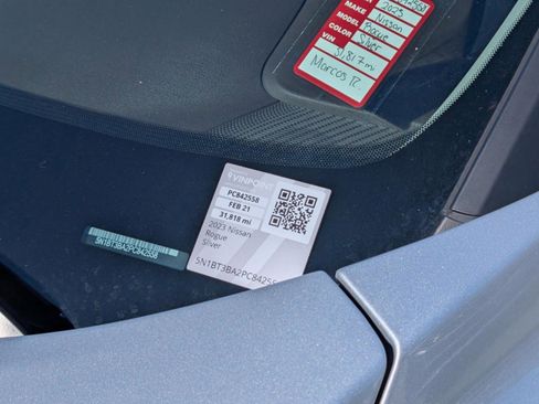 Used 2023 Nissan Rogue SV image 14