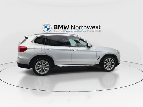 Used 2019 BMW X3 xDrive30i w/ Driving Assistance Package image 4