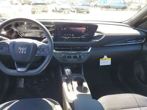 New 2026 Buick Envista Preferred w/ Convenience II Package image 13