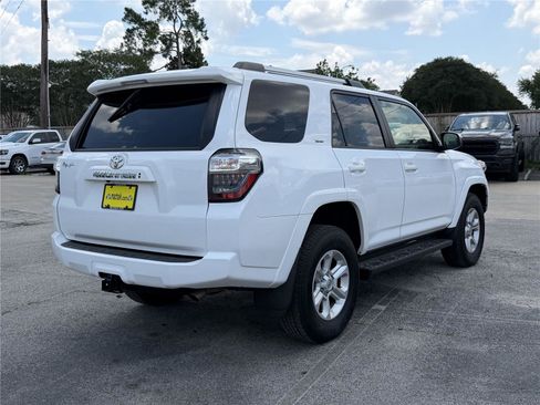 Used 2024 Toyota 4Runner SR5 AWD/4WD image 7