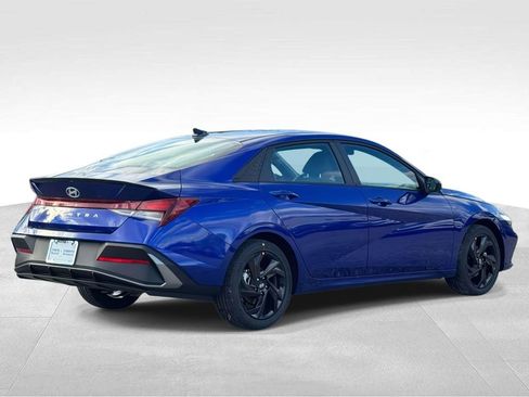 New 2026 Hyundai Elantra Sport image 4