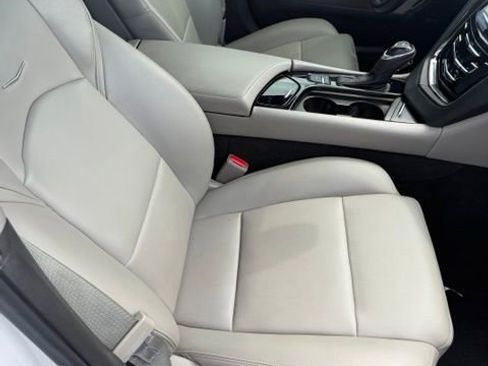 Used 2018 Cadillac CTS Sedan RWD image 11