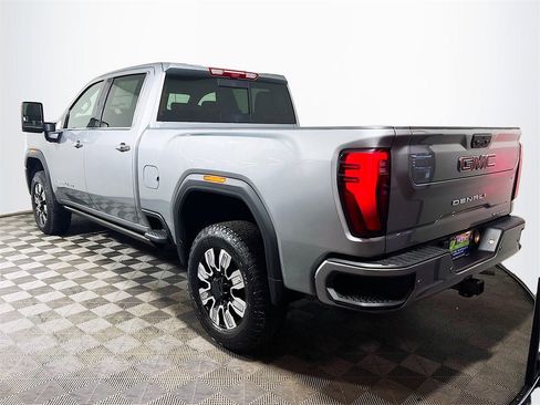New 2026 GMC Sierra 3500 Denali w/ Denali Reserve Package image 6