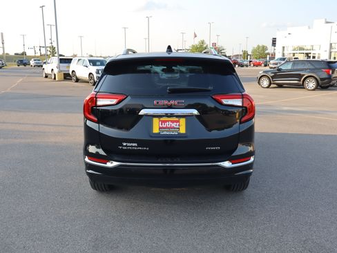 Certified 2022 GMC Terrain Denali w/ Denali Premium Package AWD/4WD image 6