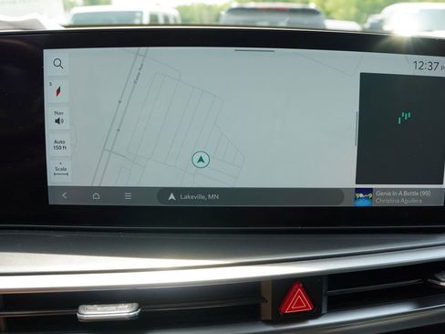 Used 2025 Kia Sorento S w/ Panoramic Sunroof Package AWD/4WD image 7