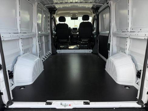 New 2026 RAM ProMaster 2500 w/ Convenience Group FWD image 19