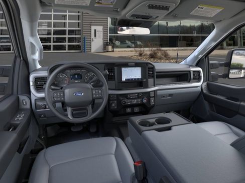 New 2026 Ford F450 XL w/ XL Chrome Package AWD/4WD image 9
