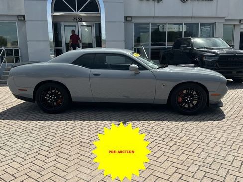 Used 2021 Dodge Challenger R/T Scat Pack w/ Shaker Package RWD image 6