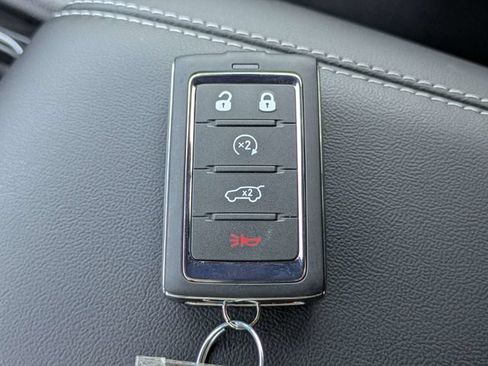 New 2026 Jeep Grand Cherokee L 2WD image 31