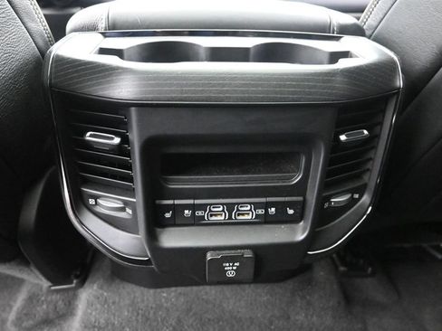 Used 2024 RAM 1500 Limited AWD/4WD image 14