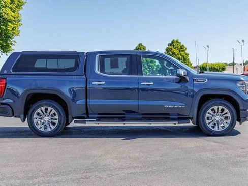 Certified 2022 GMC Sierra 1500 Denali w/ Technology Package AWD/4WD image 5