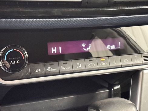 Used 2023 Kia Seltos Nightfall Edition image 27