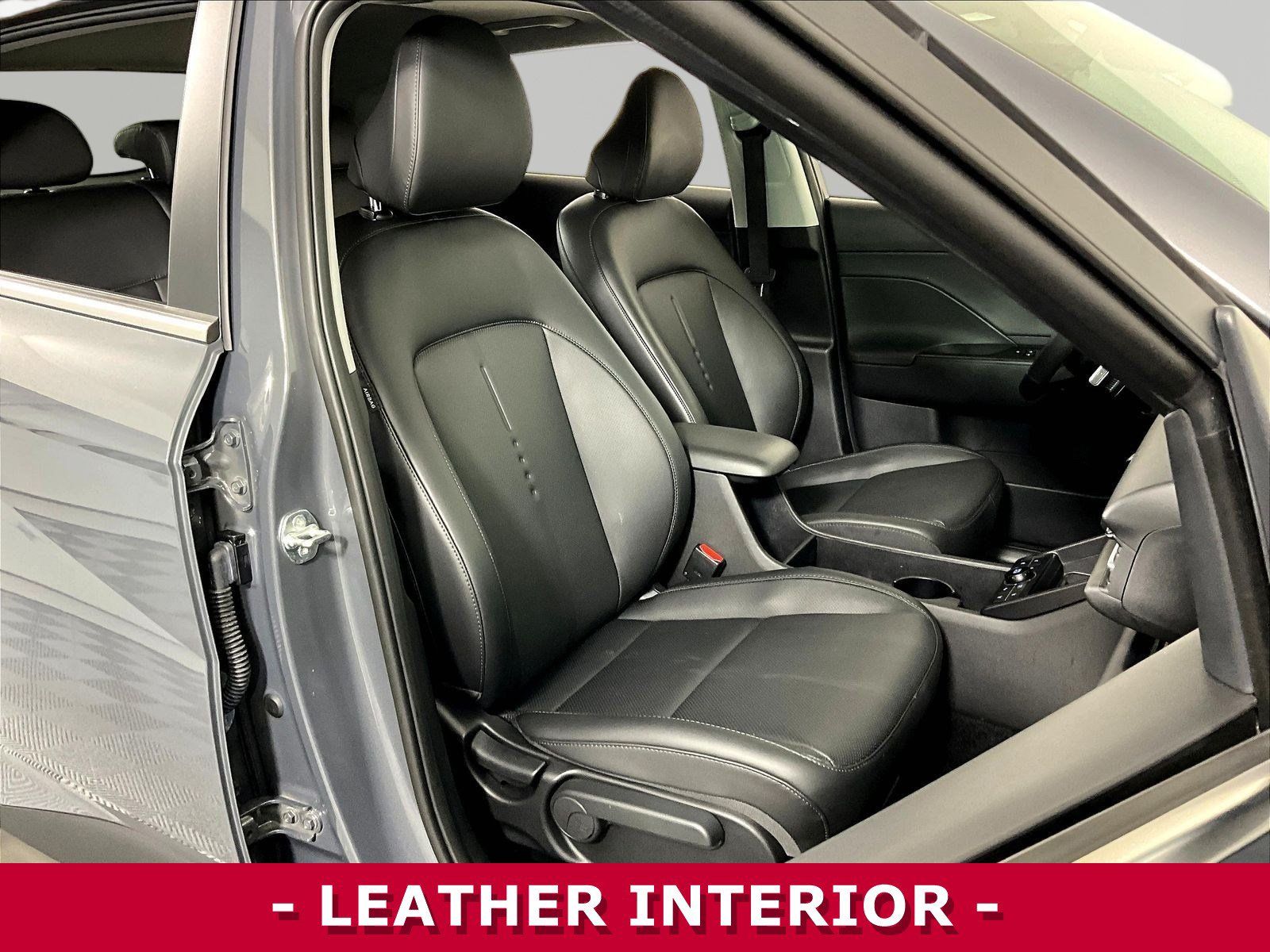 Used 2025 Hyundai Kona Limited FWD image 29