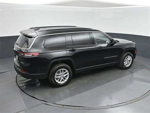 New 2025 Jeep Grand Cherokee L Laredo w/ Luxury Tech Group I image 30