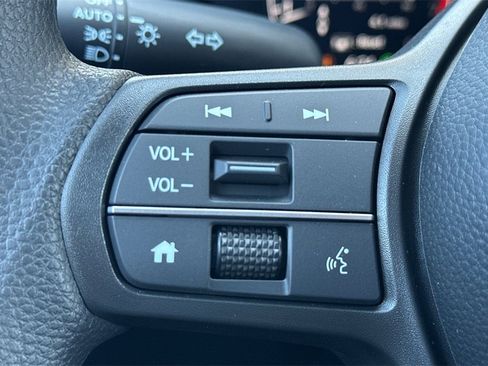 New 2026 Honda HR-V LX image 25