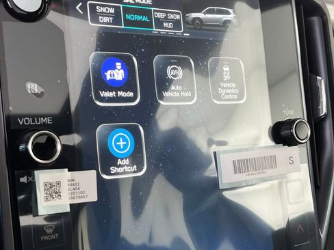 New 2026 Subaru Forester Limited image 34