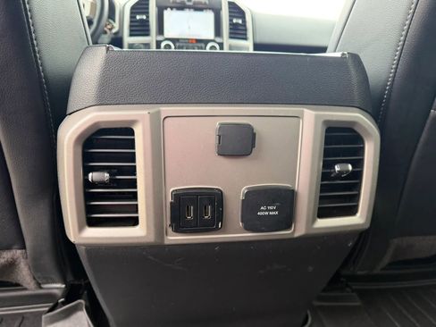 Used 2019 Ford F150 Lariat AWD/4WD image 28