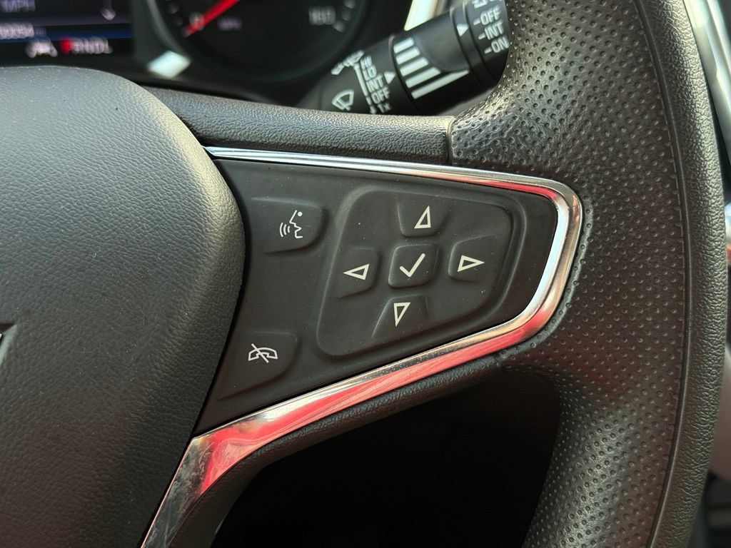Used 2023 Chevrolet Equinox LS w/ LS Convenience Package FWD image 27