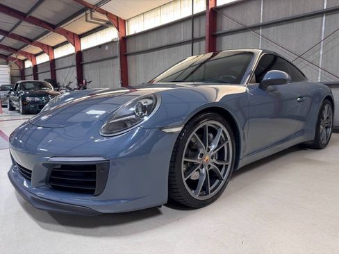 Used 2017 Porsche 911 Carrera RWD image 20