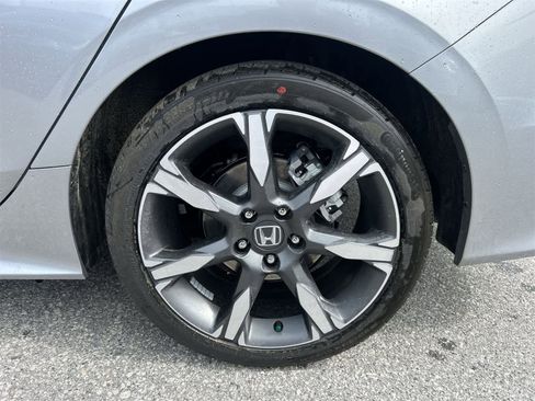 Used 2025 Honda Civic Sport Touring image 12