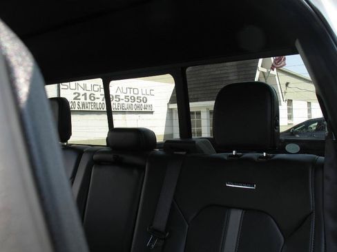 Used 2019 Ford F150 Platinum w/ Equipment Group 701A Luxury AWD/4WD image 36