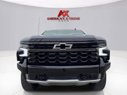 Used 2024 Chevrolet Silverado 1500 ZR2 w/ Technology Package image 8