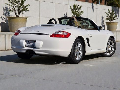Used 2007 Porsche Boxster image 8