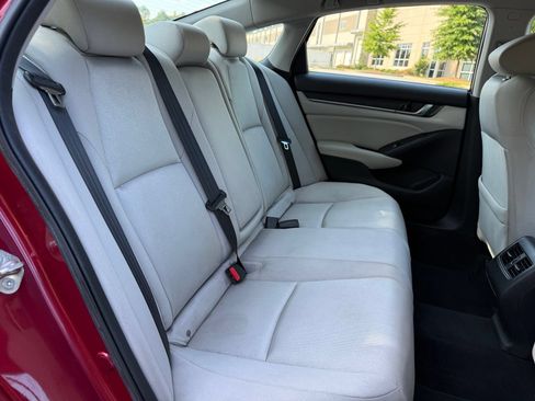 Used 2019 Honda Accord EX image 42
