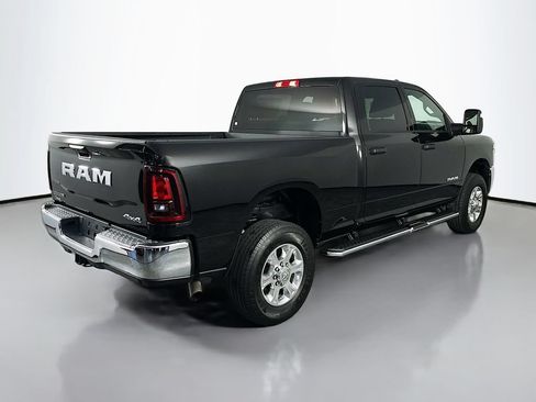 Used 2026 RAM 2500 Big Horn AWD/4WD image 7