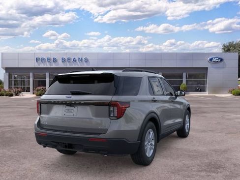 New 2026 Ford Explorer Active AWD/4WD image 10