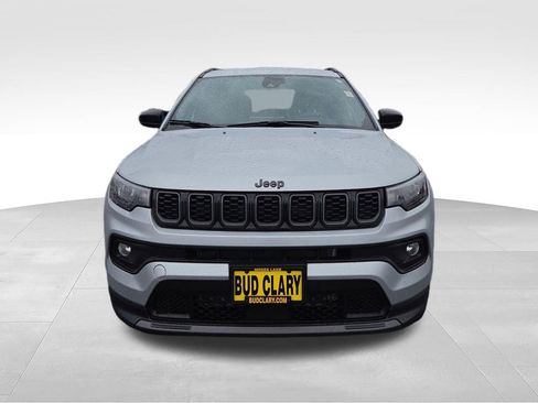 Used 2026 Jeep Compass Latitude AWD/4WD image 9