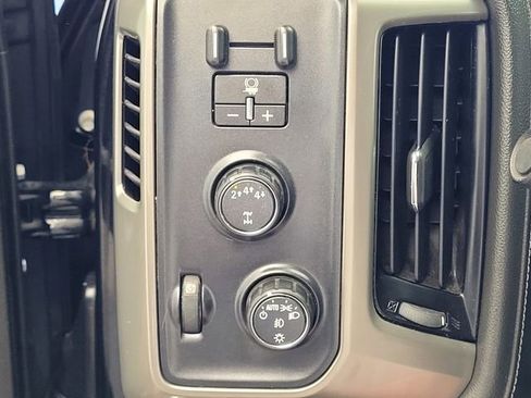 Used 2018 Chevrolet Silverado 2500 High Country w/ Duramax Plus Package AWD/4WD image 16