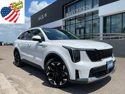 Used 2024 Kia Sorento EX w/ Panoramic Sunroof Package