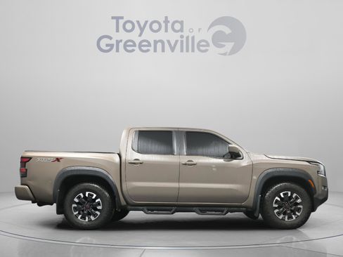 Used 2022 Nissan Frontier Pro-X RWD image 17
