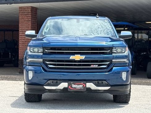 Used 2018 Chevrolet Silverado 1500 LTZ Z71 w/ LTZ Plus Package AWD/4WD image 2